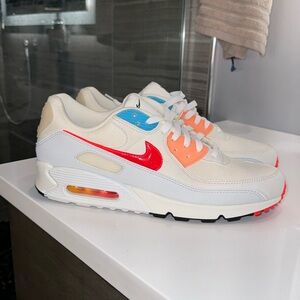 Nike Air Max 90 ‘The Future Is In The Air’